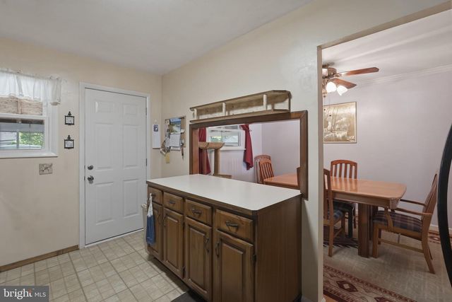 8566 MAIN AVE, Pasadena, MD 21122