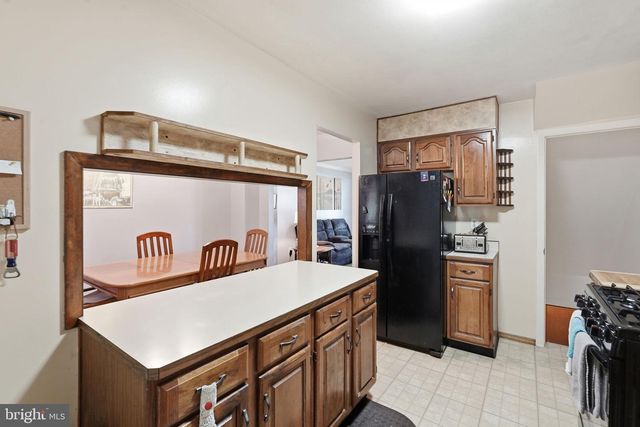 8566 MAIN AVE, Pasadena, MD 21122