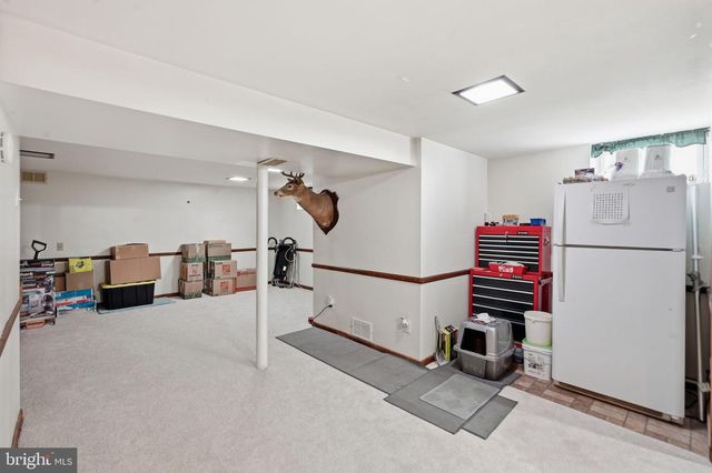 8566 MAIN AVE, Pasadena, MD 21122