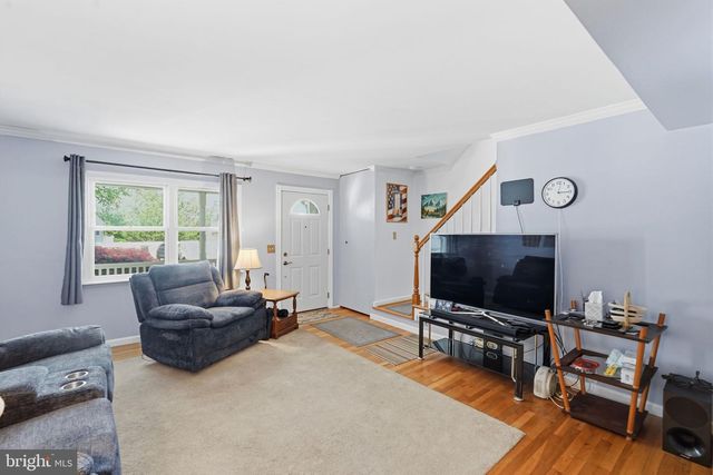 8566 MAIN AVE, Pasadena, MD 21122