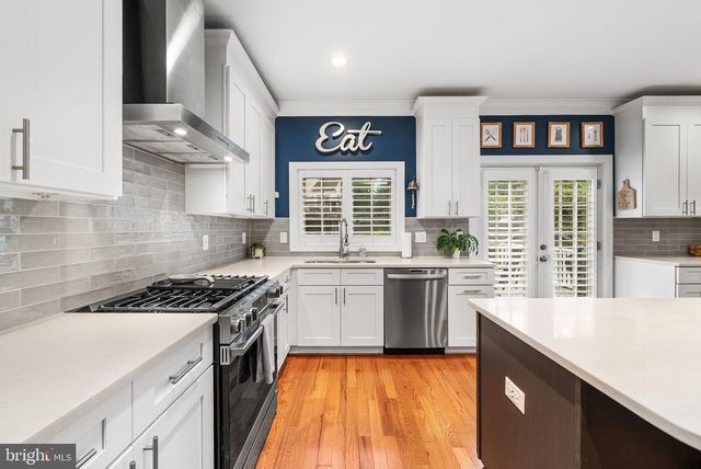 613 S BUCHANAN ST, Arlington, VA 22204