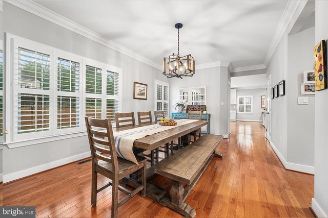 613 S BUCHANAN ST, Arlington, VA 22204