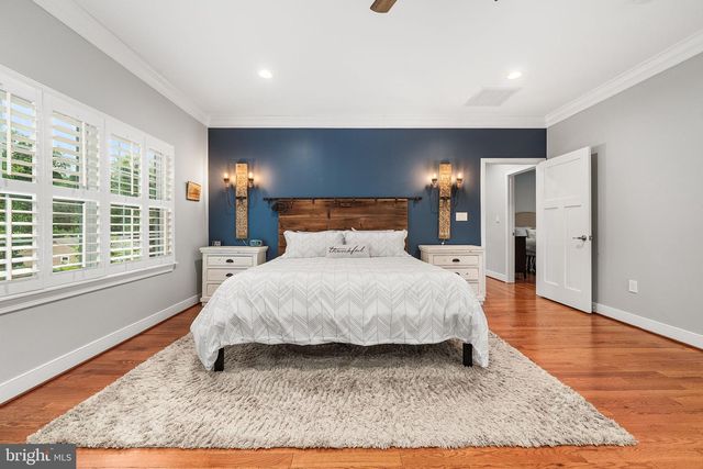 613 S BUCHANAN ST, Arlington, VA 22204