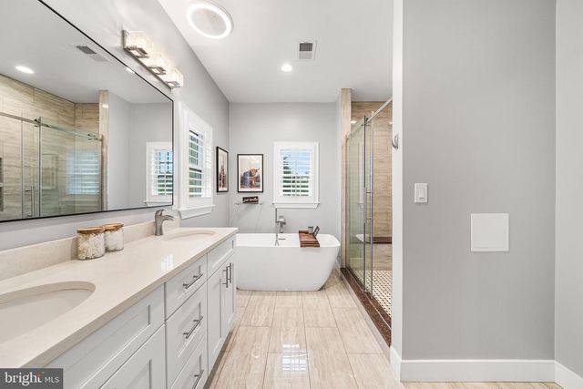 613 S BUCHANAN ST, Arlington, VA 22204