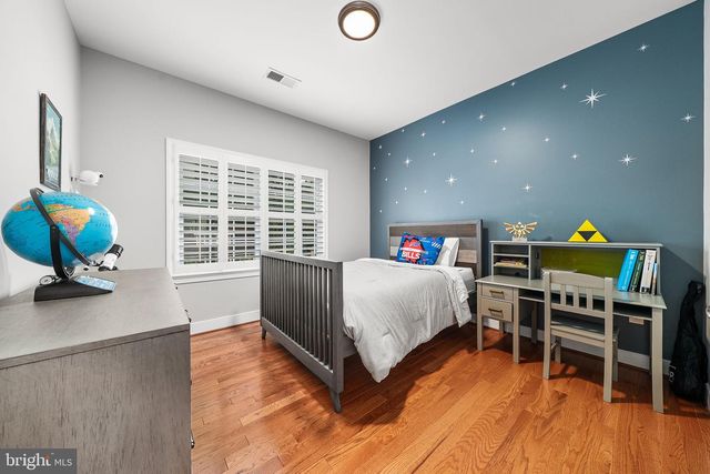 613 S BUCHANAN ST, Arlington, VA 22204