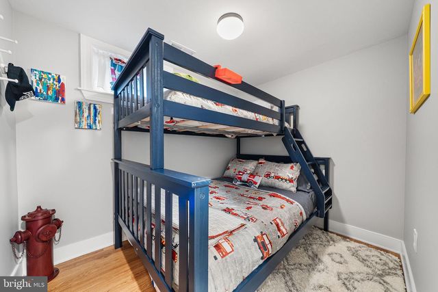 613 S BUCHANAN ST, Arlington, VA 22204