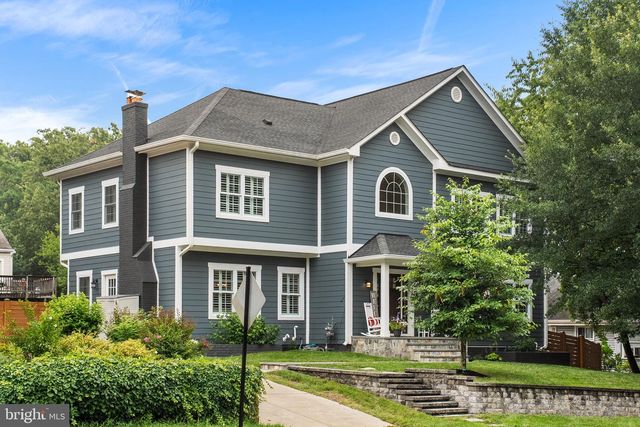 613 S BUCHANAN ST, Arlington, VA 22204