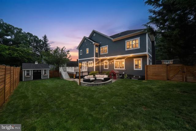 613 S BUCHANAN ST, Arlington, VA 22204