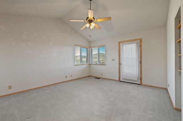 21239 Pokie Dr, Soulsbyville, CA 95372