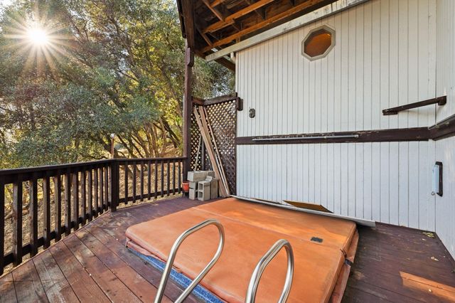 21239 Pokie Dr, Soulsbyville, CA 95372