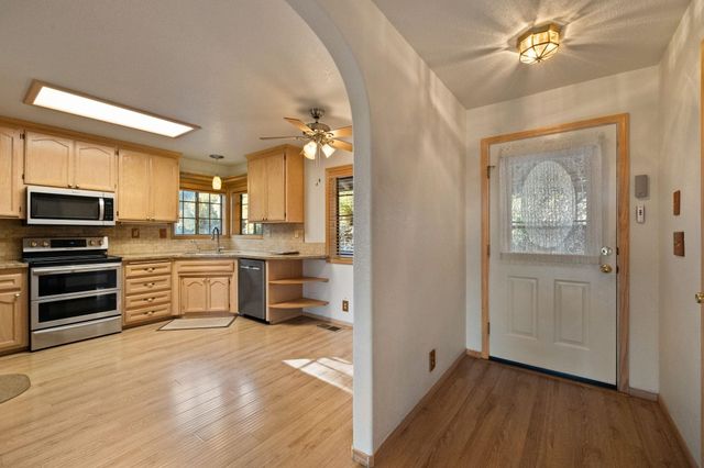 21239 Pokie Dr, Soulsbyville, CA 95372