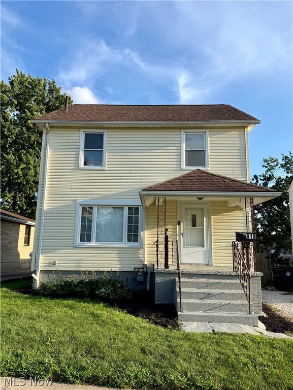 818 Saxon Avenue, Akron, OH 44314