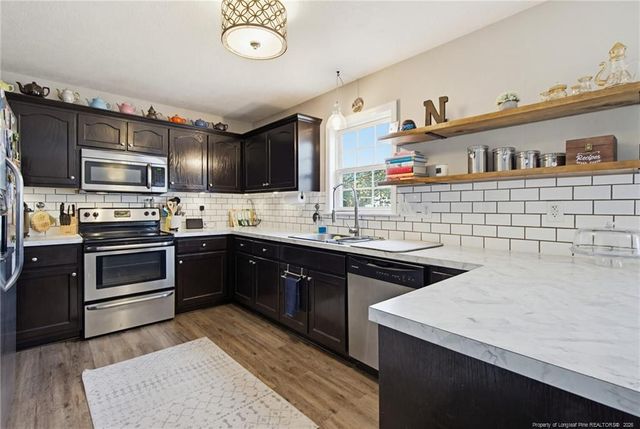 182 Brooke Run, Lumber Bridge, NC 28357