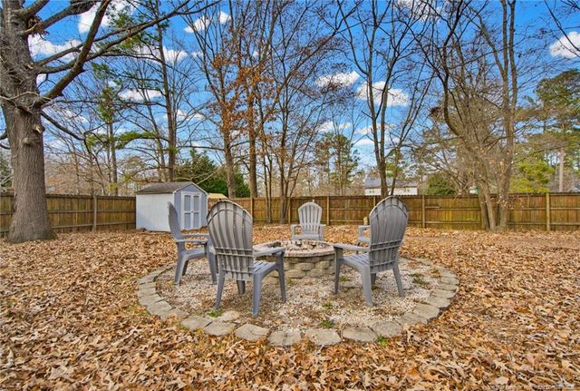 182 Brooke Run, Lumber Bridge, NC 28357