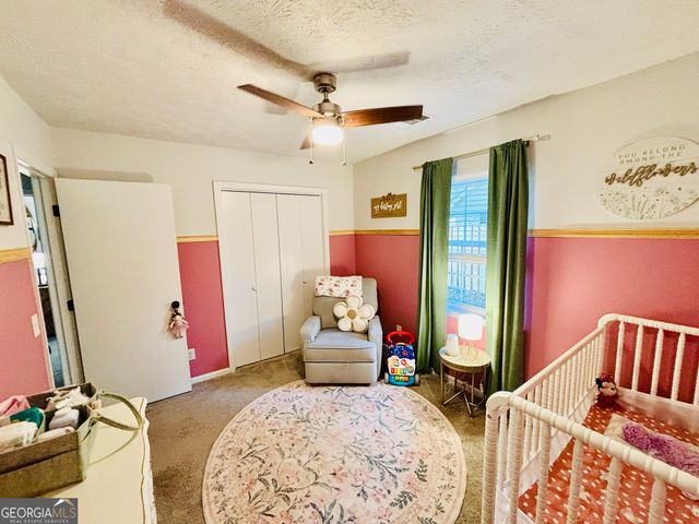 7 Goldfinch Court W, Savannah, GA 31419