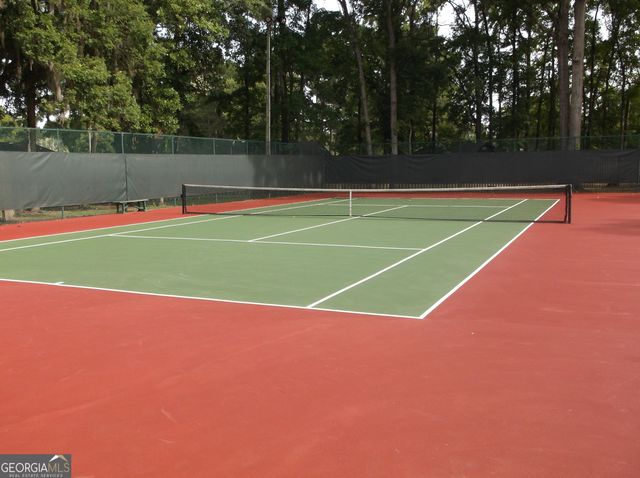 7 Goldfinch Court W, Savannah, GA 31419