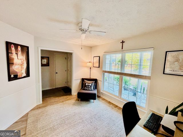 7 Goldfinch Court W, Savannah, GA 31419