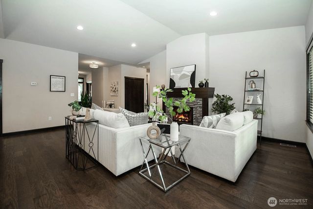 7517 Broadway, Everett, WA 98203