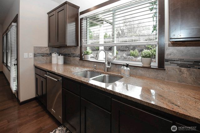 7517 Broadway, Everett, WA 98203