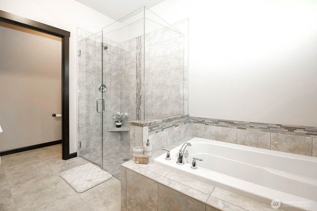 7517 Broadway, Everett, WA 98203