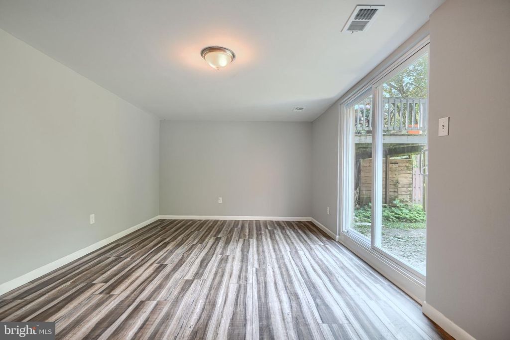 Image 26 of property listing at 234 CEDARMERE CIR, Owings Mills, MD 21117