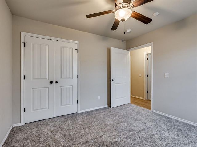 11917 SW 8th Street, Yukon, OK 73099