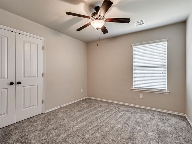 11917 SW 8th Street, Yukon, OK 73099