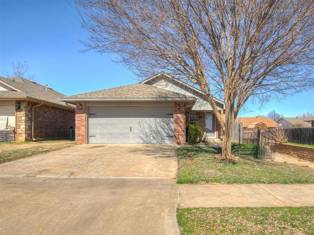 11917 SW 8th Street, Yukon, OK 73099