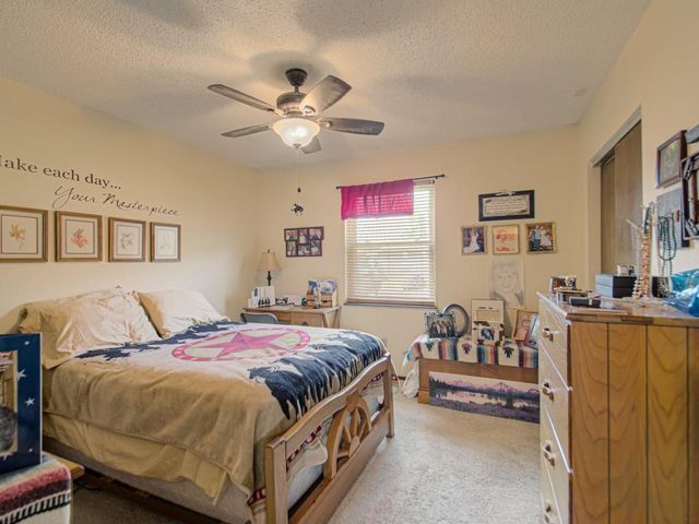 15425 E 45th Terrace, Independence, MO 64055