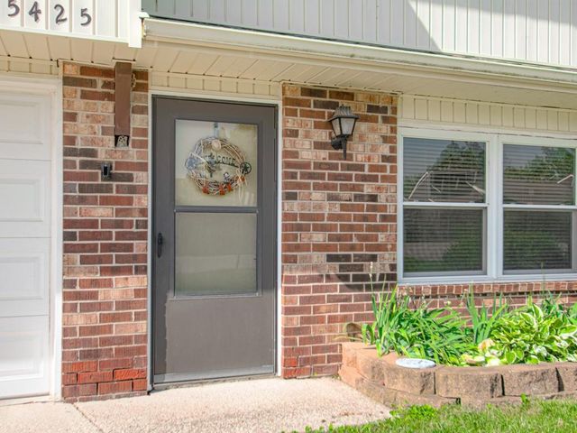 15425 E 45th Terrace, Independence, MO 64055