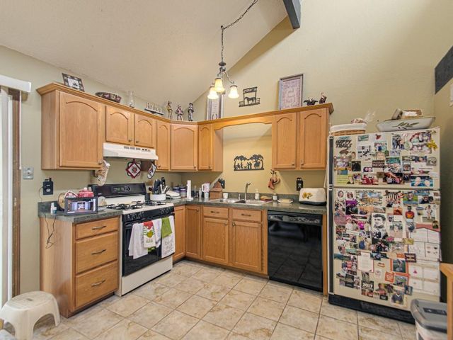 15425 E 45th Terrace, Independence, MO 64055