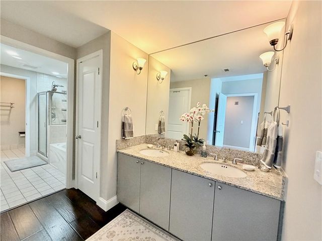 3338 Peachtree Road NE 2303, Atlanta, GA 30326