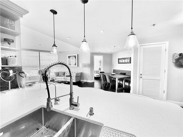 3338 Peachtree Road NE 2303, Atlanta, GA 30326