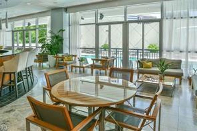 3338 Peachtree Road NE 2303, Atlanta, GA 30326