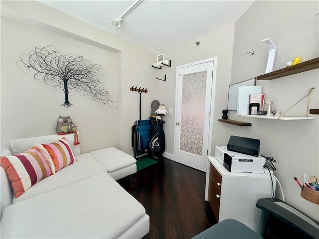 3338 Peachtree Road NE 2303, Atlanta, GA 30326