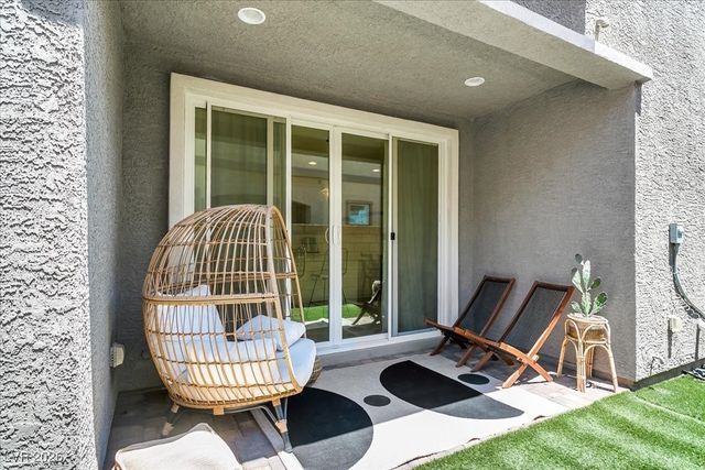 92 Kimberlite Drive, Henderson, NV 89011