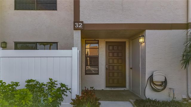 9209 SEMINOLE BOULEVARD 32, Seminole, FL 33772