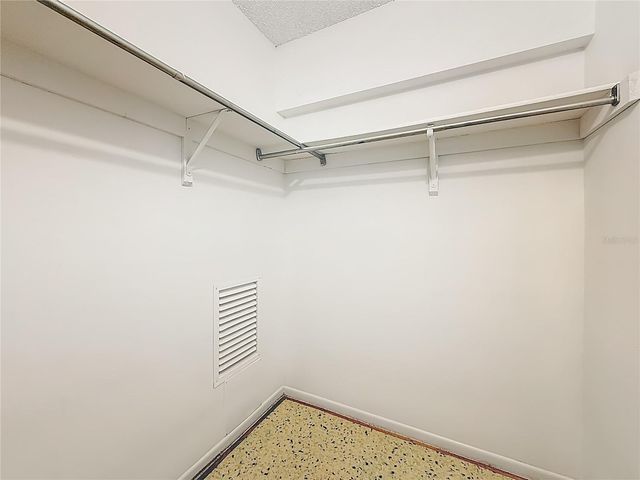 9209 SEMINOLE BOULEVARD 32, Seminole, FL 33772