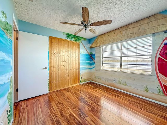 9209 SEMINOLE BOULEVARD 32, Seminole, FL 33772