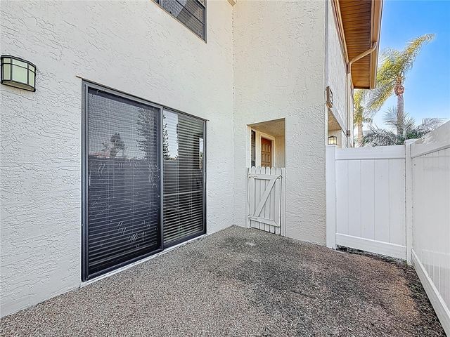 9209 SEMINOLE BOULEVARD 32, Seminole, FL 33772