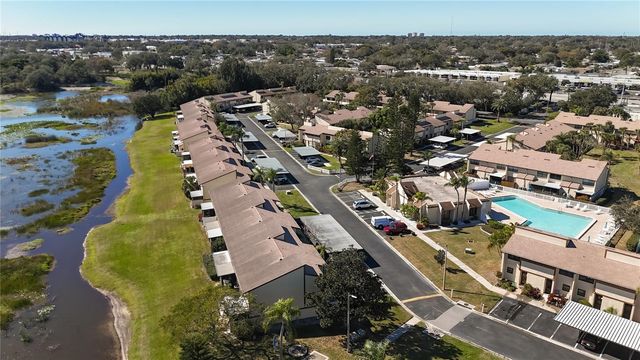 9209 SEMINOLE BOULEVARD 32, Seminole, FL 33772