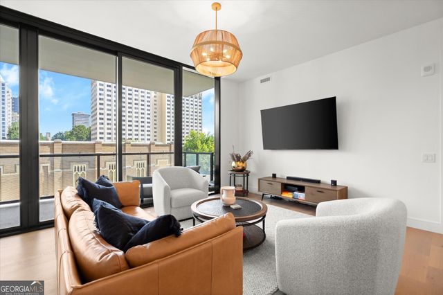 2425 NE Peachtree Road NE UNIT 502, Atlanta, GA 30305