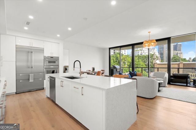 2425 NE Peachtree Road NE UNIT 502, Atlanta, GA 30305