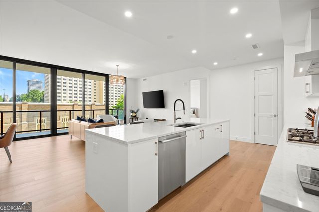 2425 NE Peachtree Road NE UNIT 502, Atlanta, GA 30305
