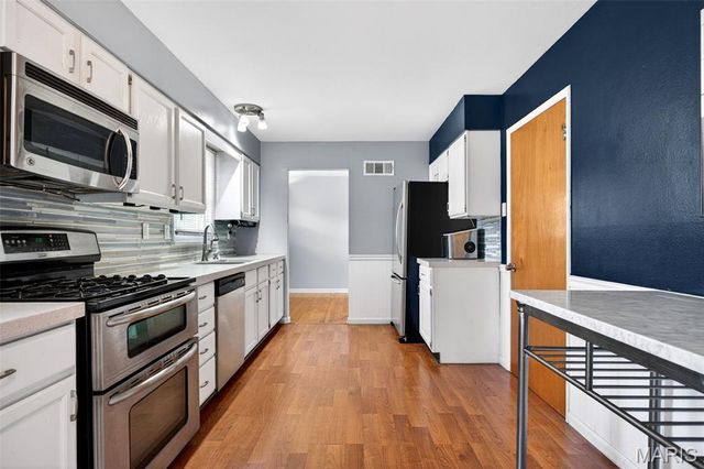 4849 Mohegan Drive, St Louis, MO 63123