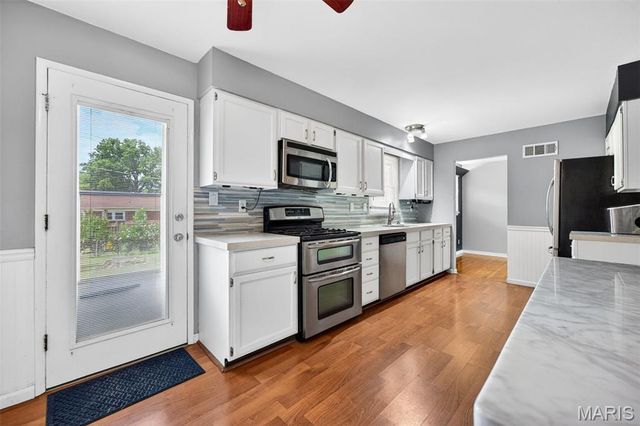 4849 Mohegan Drive, St Louis, MO 63123