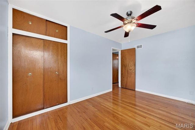4849 Mohegan Drive, St Louis, MO 63123
