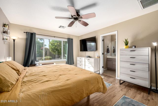 1675 E ROBIN Lane, Gilbert, AZ 85296