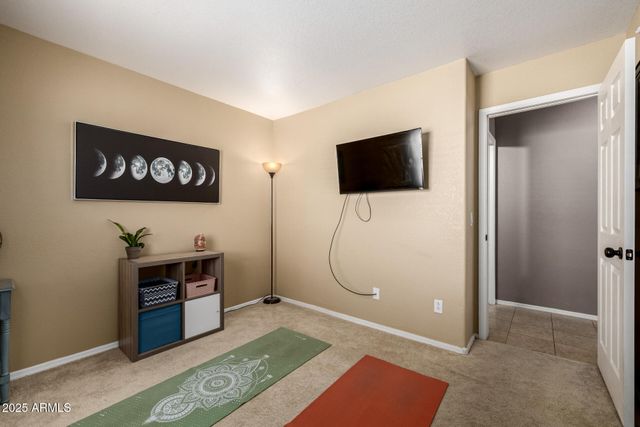 1675 E ROBIN Lane, Gilbert, AZ 85296