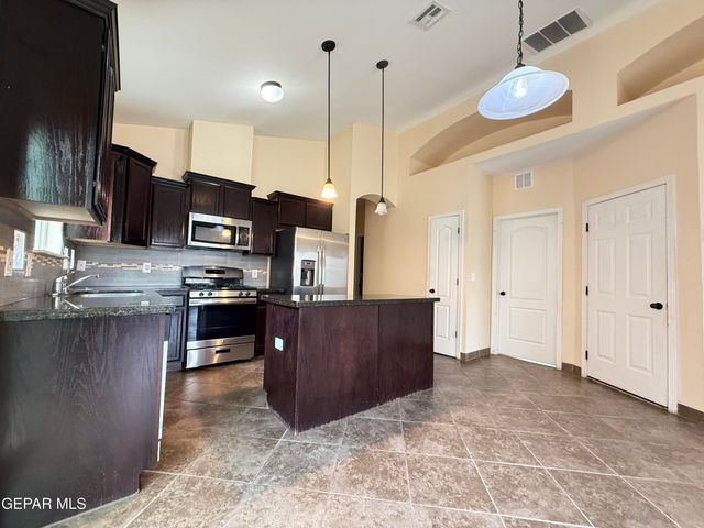 13136 Freshford Drive, El Paso, TX 79928